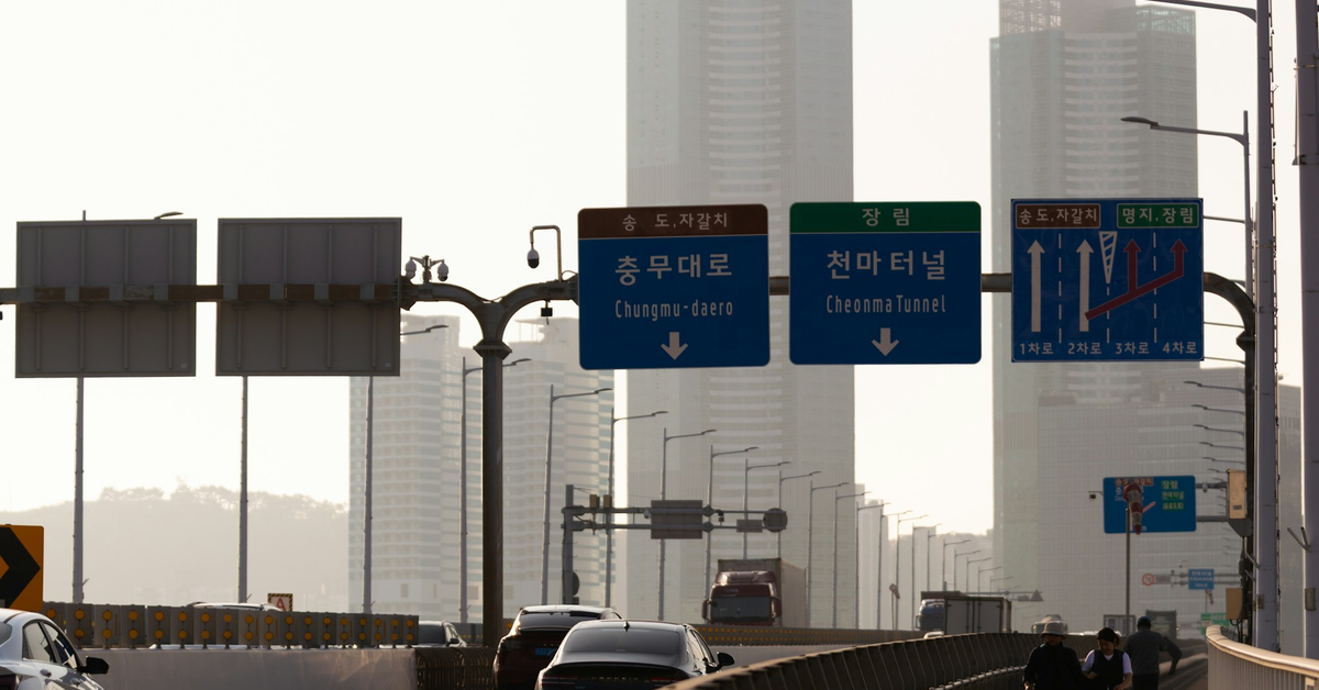 Driving in Korea on a Foreign Licence — Where the English Guides Go Wrong