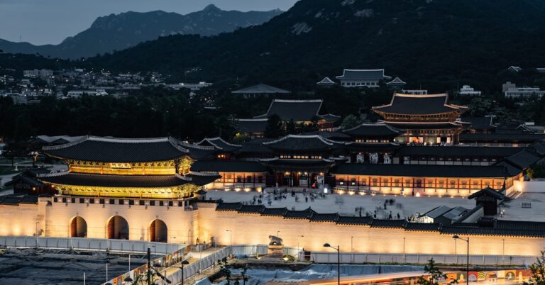 What Changes in Seoul During Chuseok — Free Palaces, Closed Museums